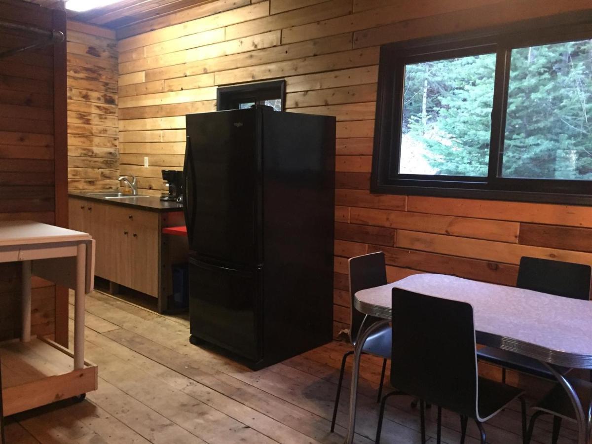 Chute Lake Lodge Naramata Luaran gambar