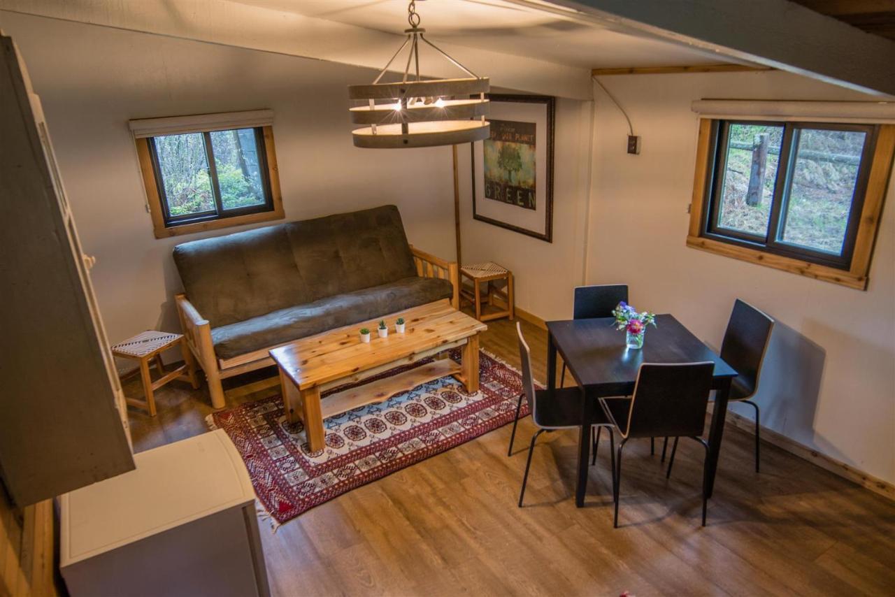 Chute Lake Lodge Naramata Luaran gambar